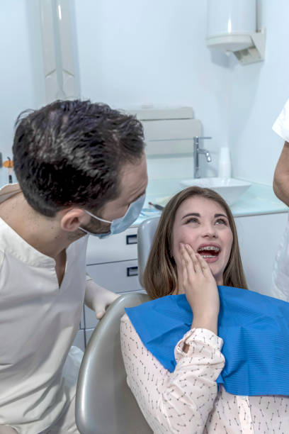 Best Broken or Cracked Tooth Emergency Dentist in Grafton, WI